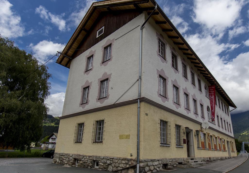 Fit Und Fun Sportherberge Kotschach-Mauthen Eksteriør billede
